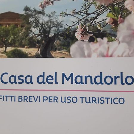 La Casa Del Mandorlo Hotel อากริเจนโต ภายนอก รูปภาพ